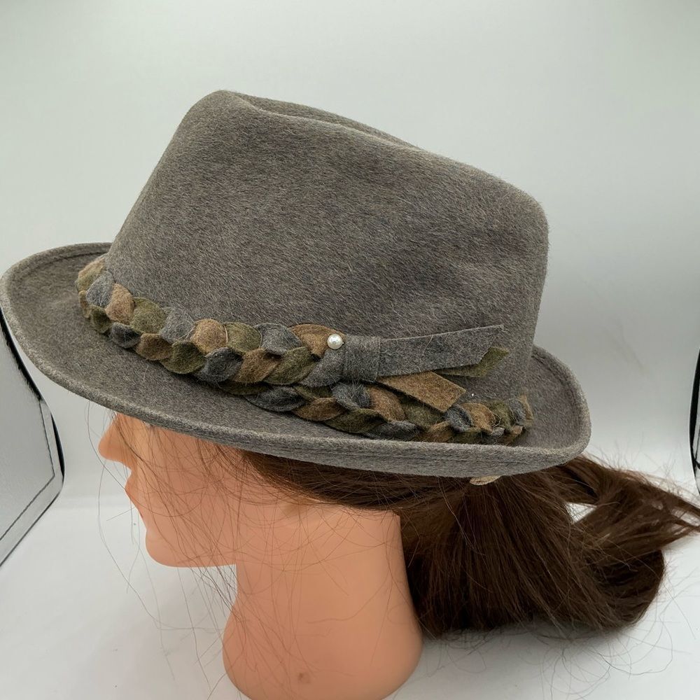 Vintage Dobbs Wool Felt Fedora Hat Braided Band Very Good size 7